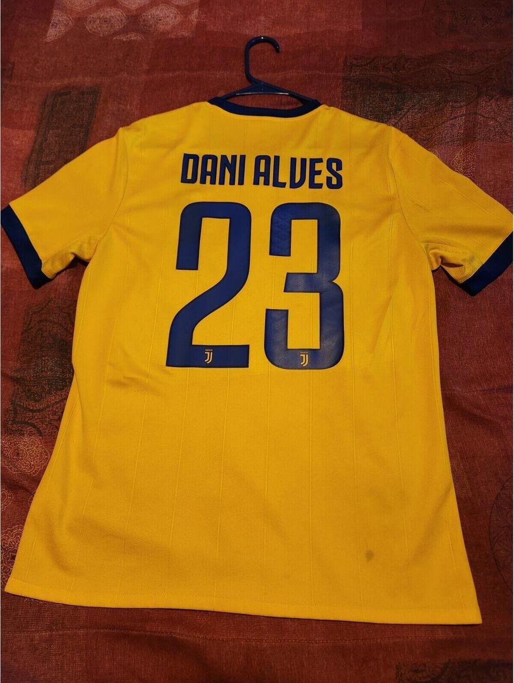 Juventus 2017/2018 Dani Alves Italy Away Soccer Jersey Size M